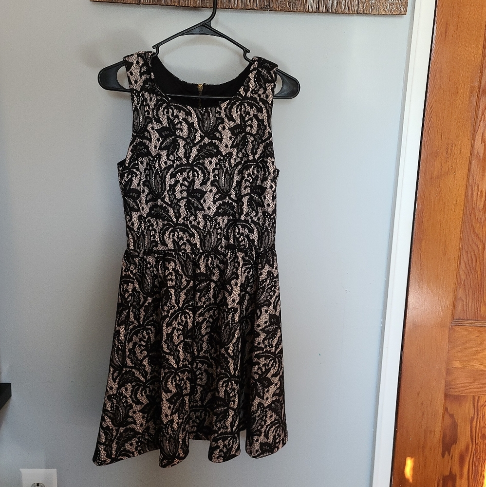 Black and Nude H&M Dress